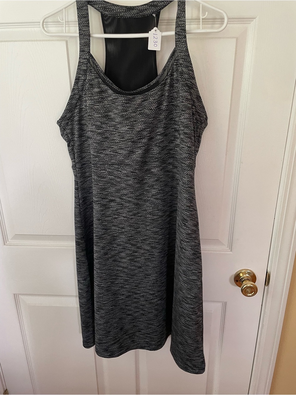 MPG Mondetta XL Black Gray Travel Athletic Dress Mesh Racerback Built-In Bra